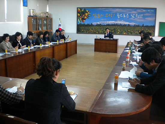 감귤가격안정위해 노지감귤 구조조정해야